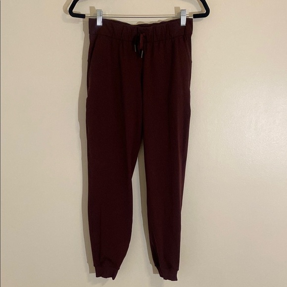 Lululemon On the Fly Jogger | Luxtreme | Garnet Maroon | Women's 4 28" inseam - Picture 7 of 14